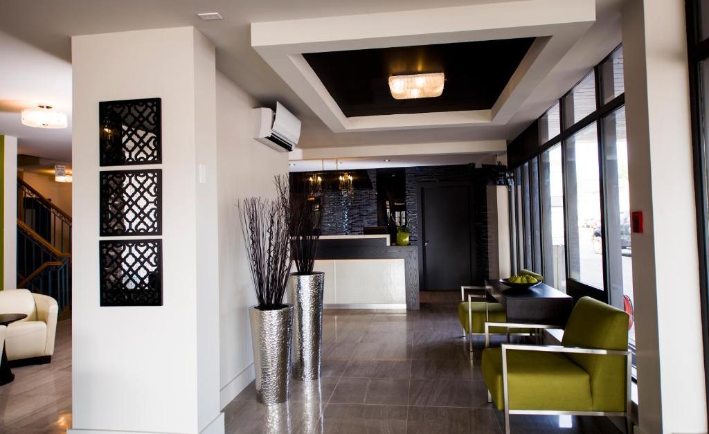 V Hotel & Suites Moncton Exterior foto